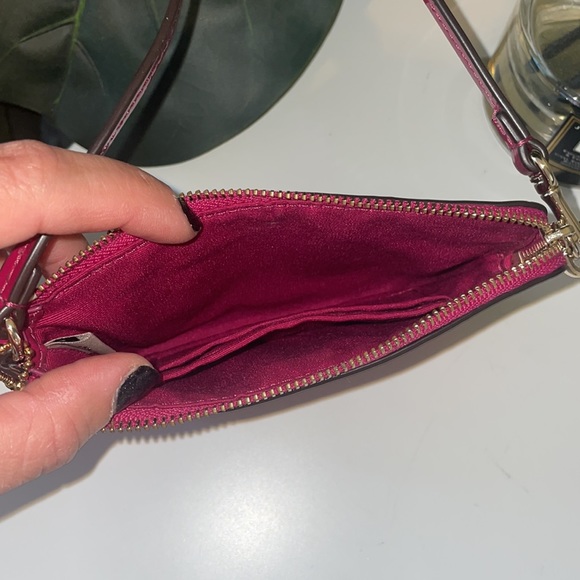 Coach wristlet - Picture 6 of 9